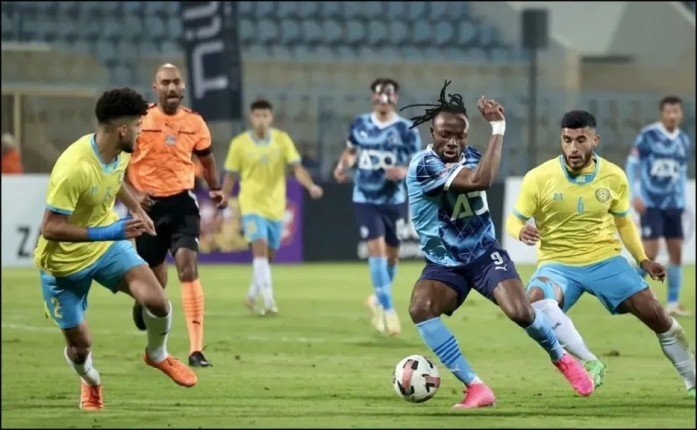 بيراميدز ضد الإسماعيلي