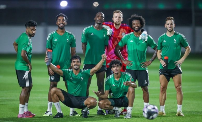 الاتفاق يقهر الخلود بثنائية في افتتاح الدوري السعودي