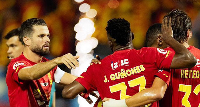 الدوري السعودي.. القادسية يكرم وفادة النجمة بثلاثية